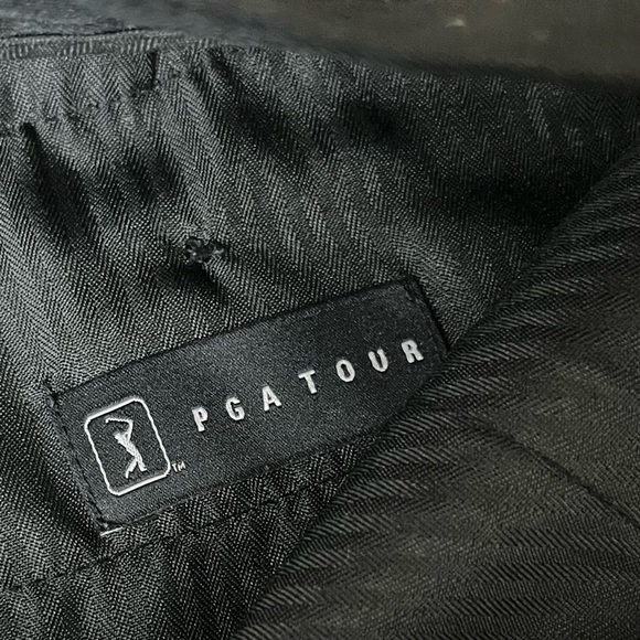 PGA Tour Men’s Black Golf Shorts Size 36 | Performance Polyester Chino Flat - Picture 6 of 7